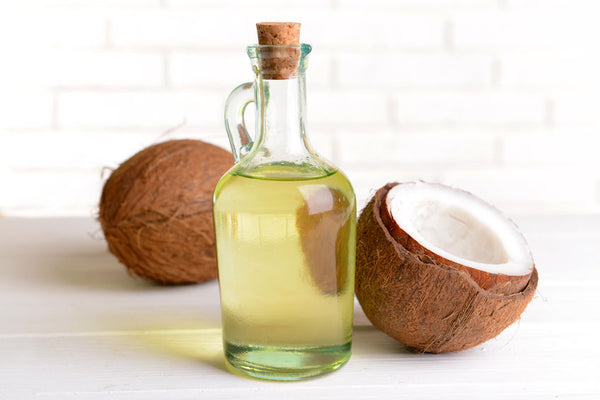 Benefits of coconut oil (the underrated skin protector)